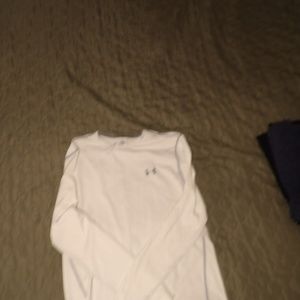 Under Armor dry fit